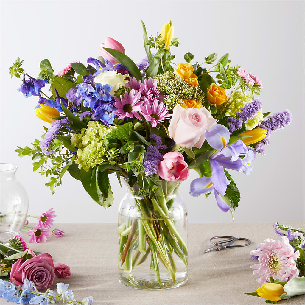Pastel Tradition - A Florist Original – House Of Flowers, Worcester MA