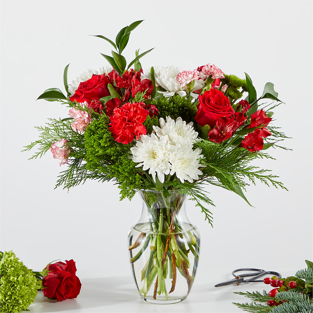 Merry Moment Bouquet – A Florist Original – House Of Flowers, Worcester MA