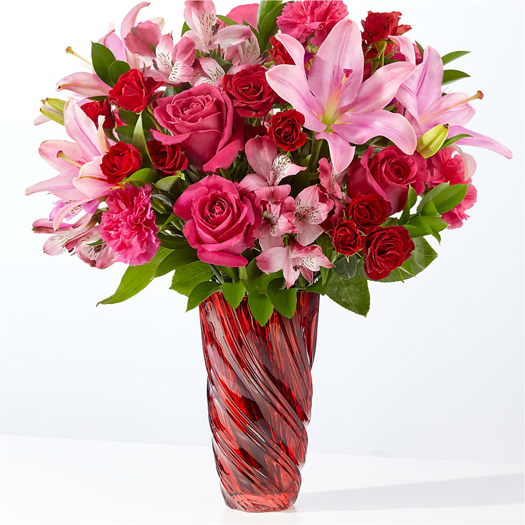 In Love Bouquet with Luxe Swirl Vase – House Of Flowers, Worcester MA