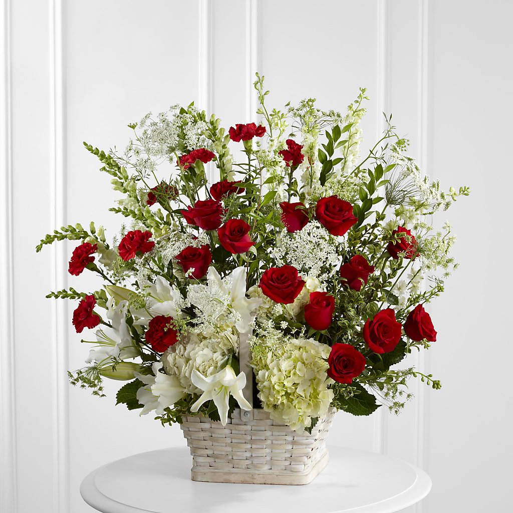 In Loving Memory Arrangement – House Of Flowers, Worcester MA
