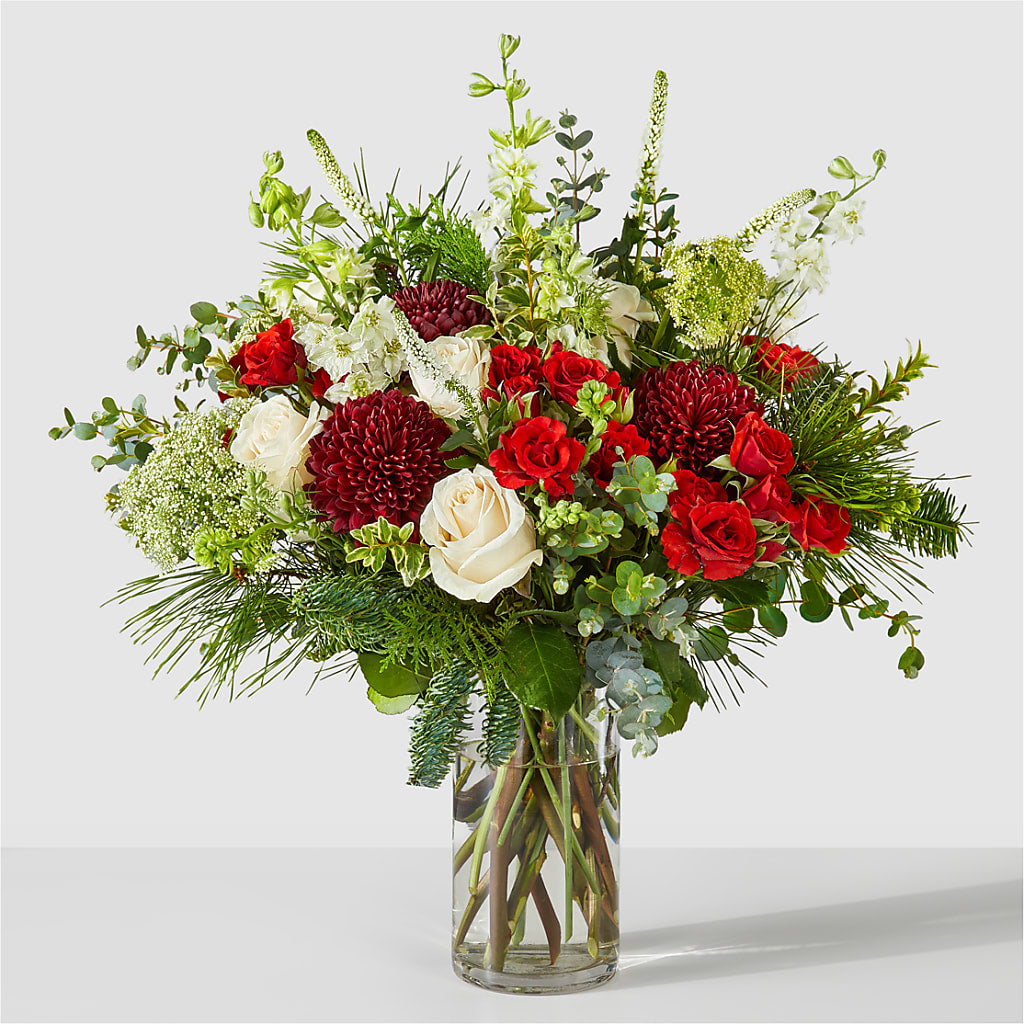 Favorite Traditions Bouquet – House Of Flowers, Worcester MA