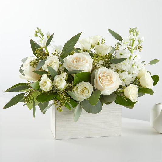 Fresh Linen Box Bouquet –  House Of Flowers, Worcester MA