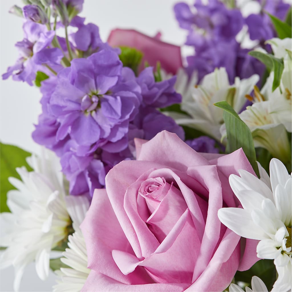 Garden of Peace Bouquet –  House Of Flowers, Worcester MA
