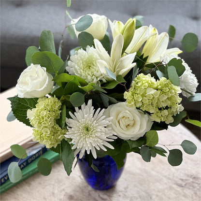 Snowy Dreams Bouquet –  House Of Flowers, Worcester MA