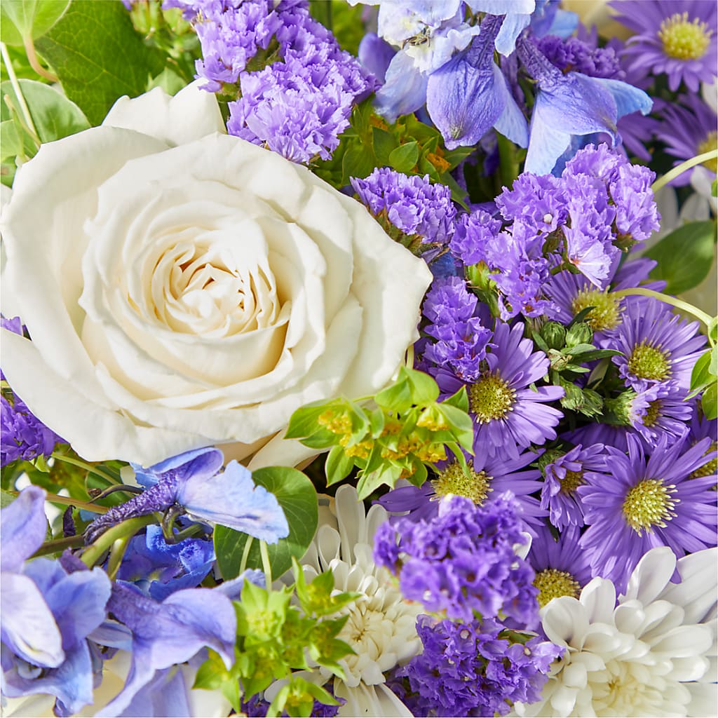 Genuine Gestures Bouquet –  House Of Flowers, Worcester MA