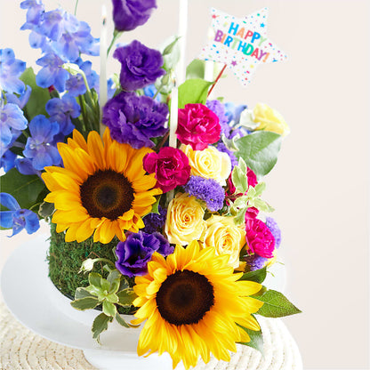 Star of the Day Floral Cake –  House Of Flowers, Worcester MA